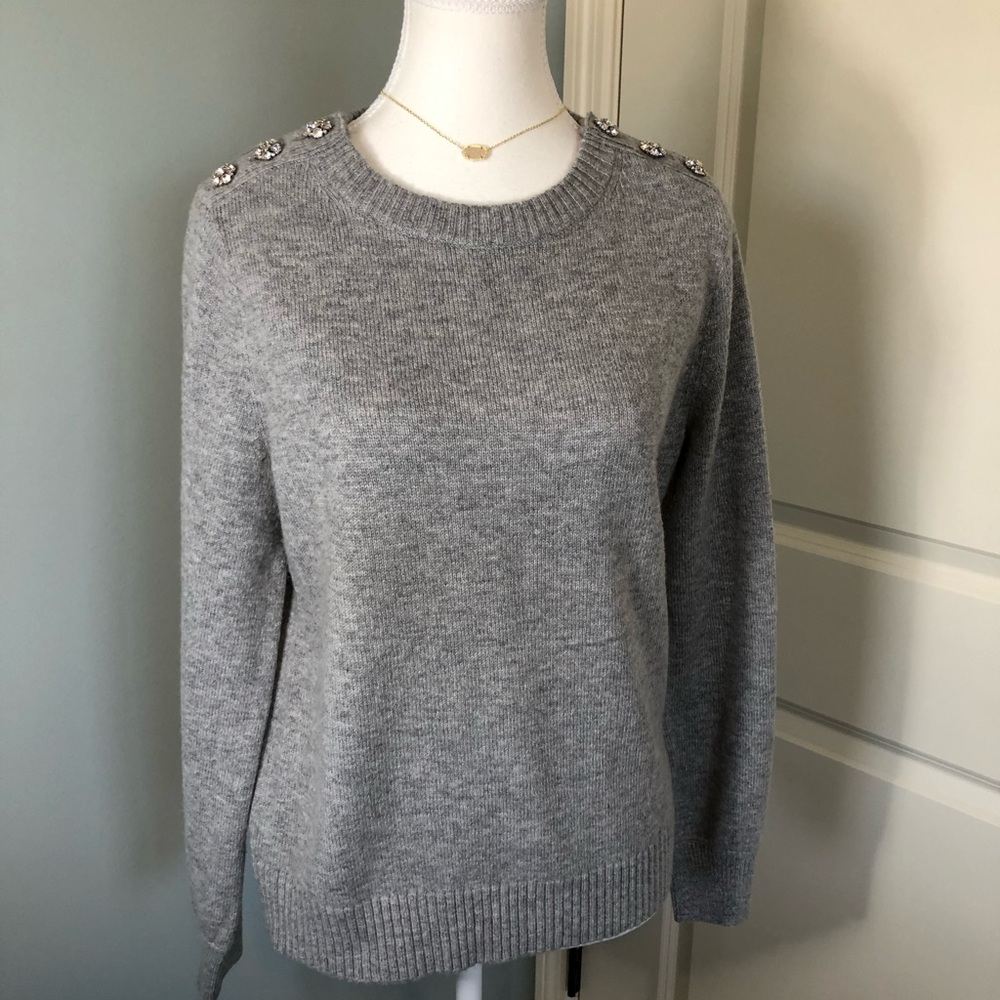 J Crew Jeweled Rhinestone Button Wool Blend Sweater. Gray. Medium - Picture 7 of 12